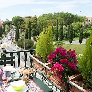  Apartment In Colosseo View Luxury Italy